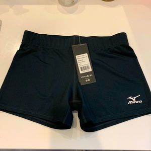 Mizuno volleyball shorts size L